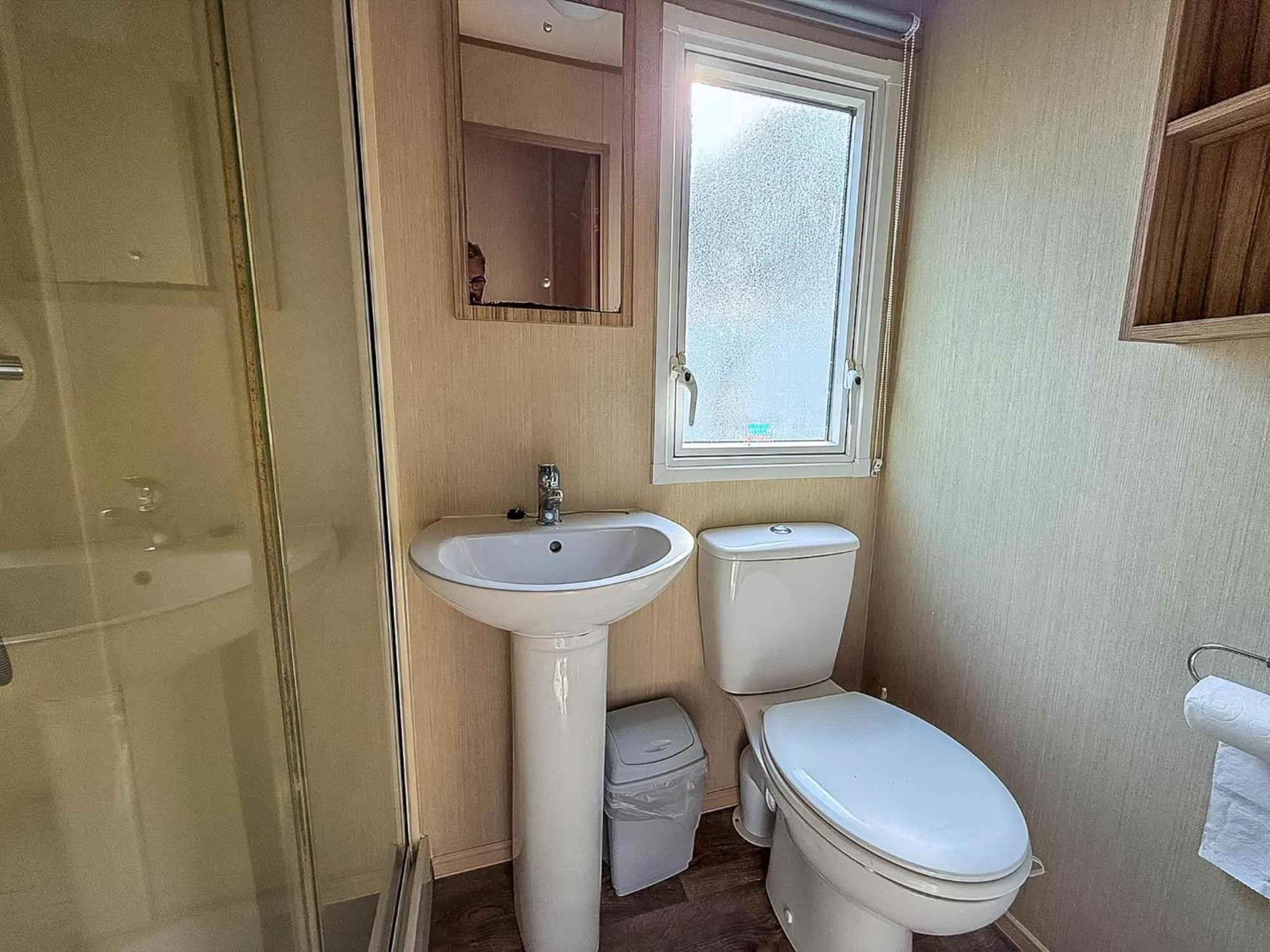 Great 8 Berth Caravan In Norfolk Near To Great Yarmouth Ref 20178Bs Hopton on Sea 外观 照片